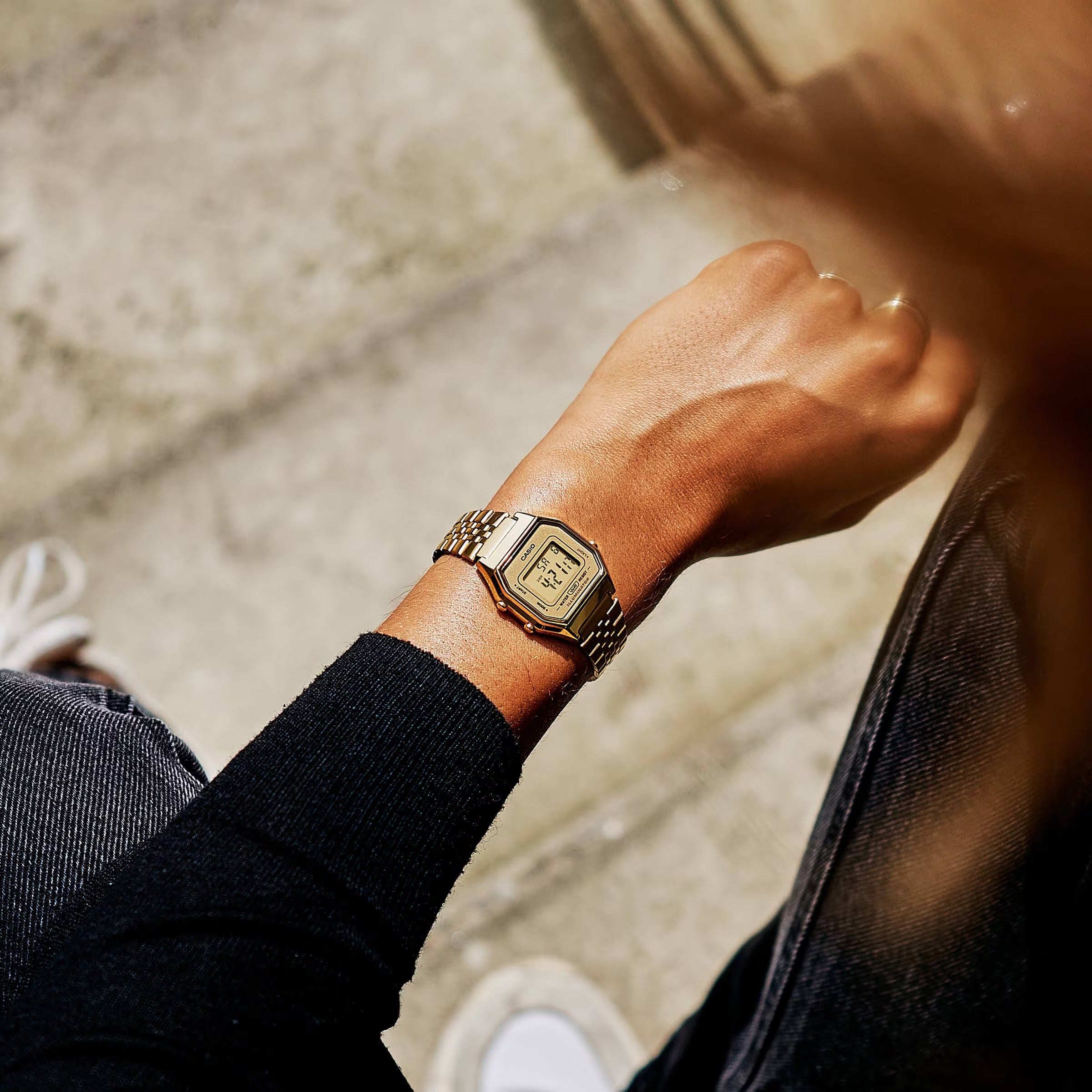 Casio Vintage Iconic Collection Uhr, ganz aus Gold, 28,6 mm – LA680WEGA-9ER