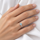 Miluna Anello con Gemma del Cielo ovale 8x6 mm e quattro diamanti in oro bianco 9 kt - LID3745X