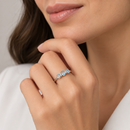 Anello trilogy Miluna con acquemarine ovali e diamanti — Oro bianco 18 kt — Tre acquemarine naturali 2,01 ct e quattro diamanti 0,16 ct - LID4259