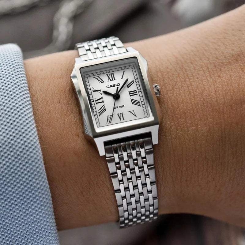 OROLOGIO CASIO UNISEX, QUADRANTE RETTANGOLARE E BIANCO, 32mm - LTP-B190D-7BVER