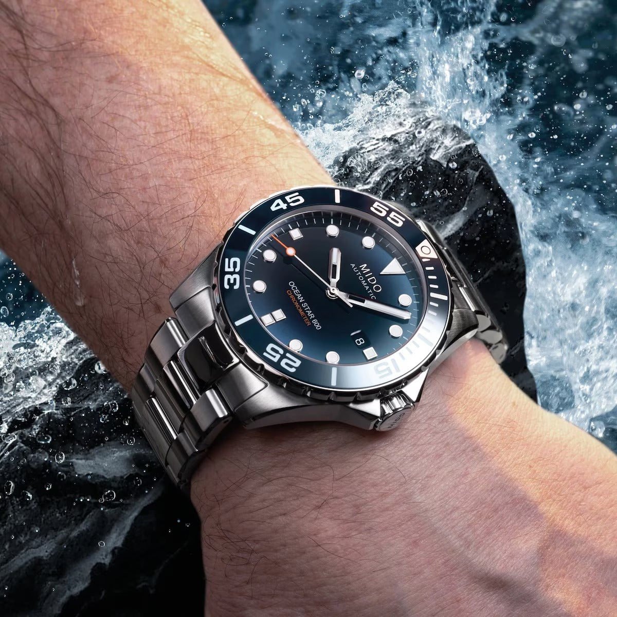 Orologio Mido Ocean Star 600 Certificato COSC, quadrante nero, 43.5MM - M0266081105100