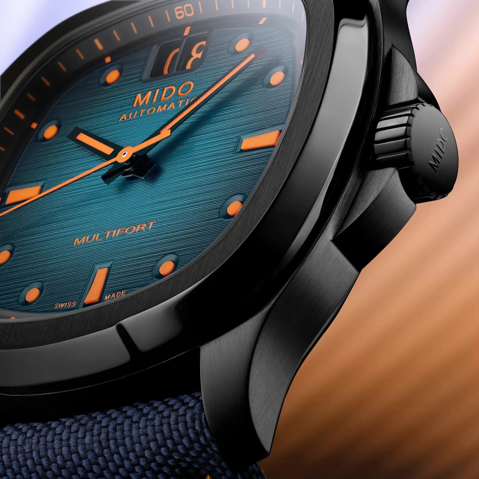 Orologio Mido Multifort TV Big Date, automatico e quadrante blu sfumato, 40mm - M0495263704100