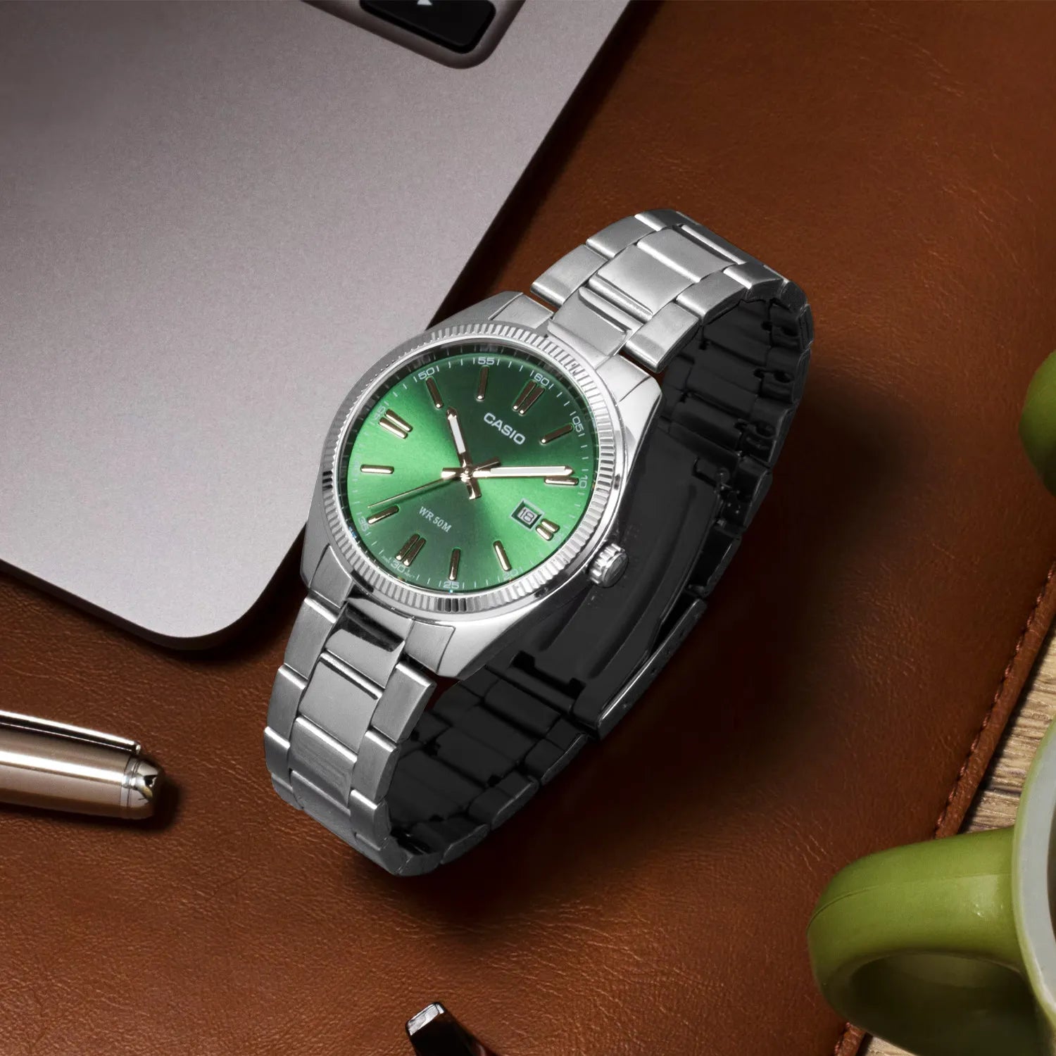 CASIO TIMELESS COLLECTION Uhr, grünes Zifferblatt, 35 mm – MTP-1302PD-3AVEF