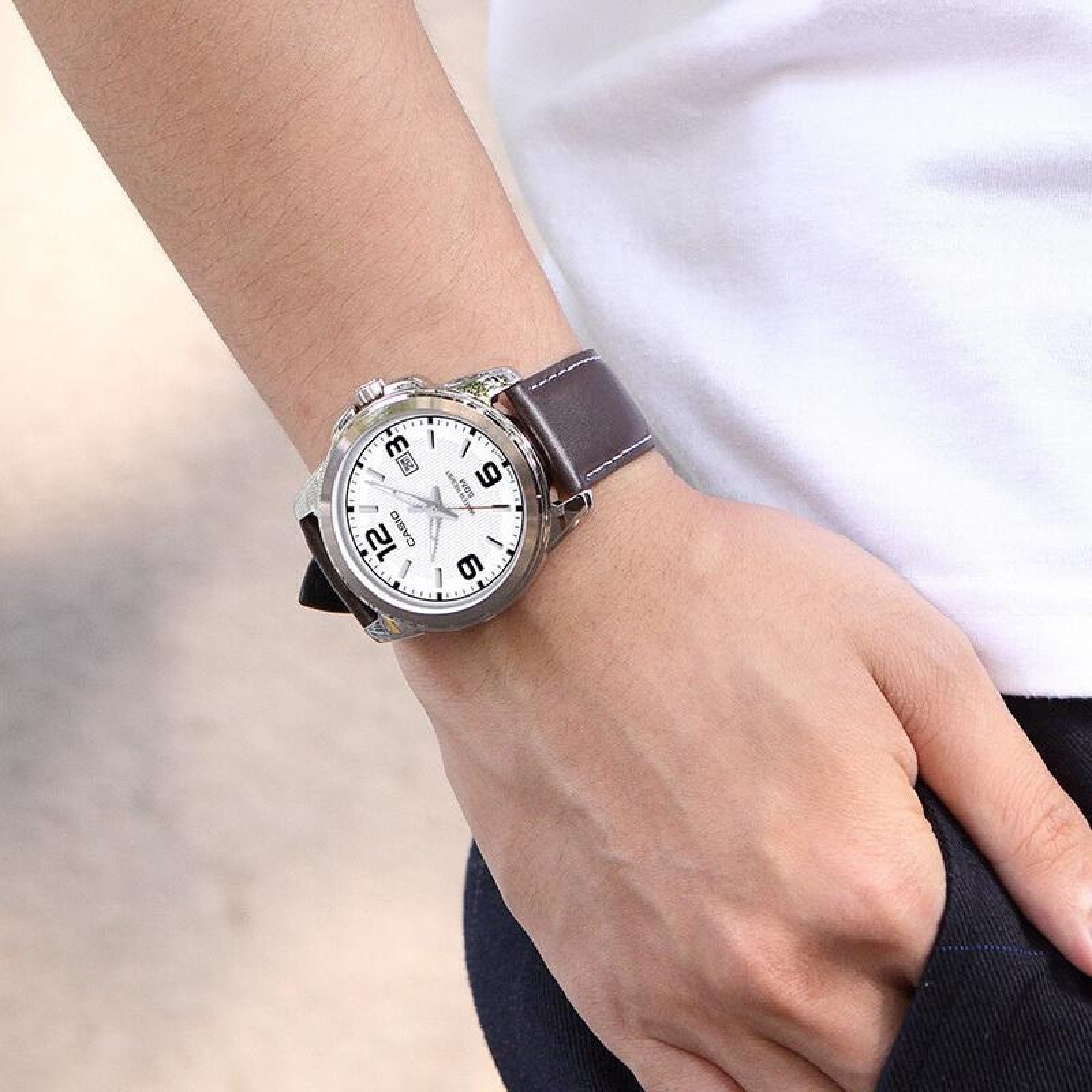 Orologio CASIO TIMELESS COLLECTION, cinturino pelle marrone e quadrante silver, 45mm - MTP-1314PL-7AVEF