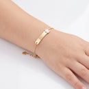Goldarmband für Mädchen mit Anhänger und rosa Engel - NKT377