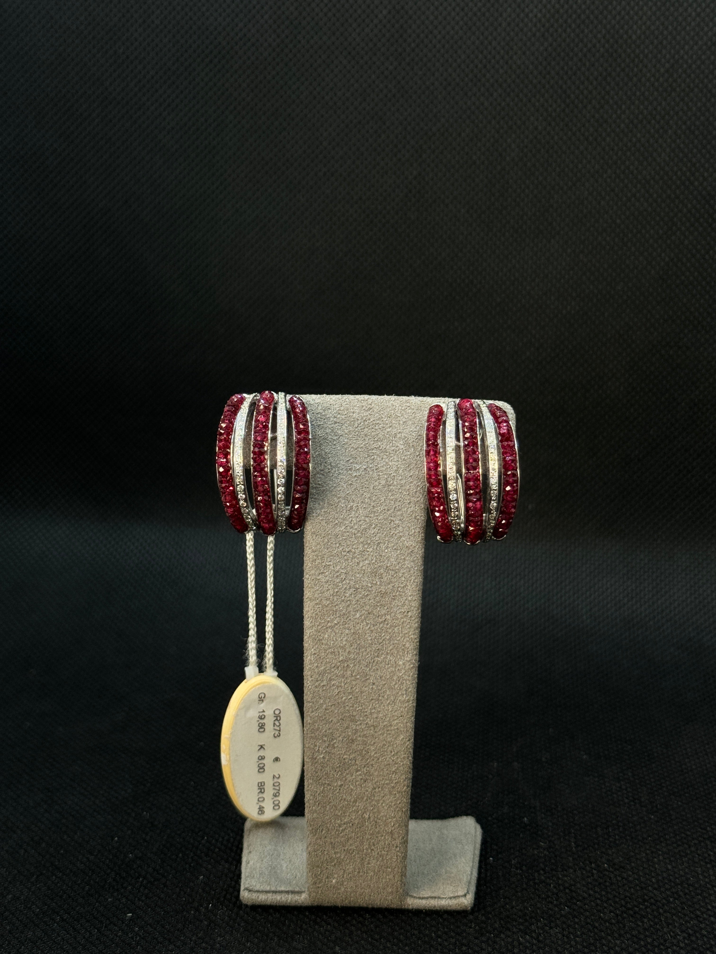 Boucles d'oreilles CHIRICO en or blanc, rubis et diamants, 0,46ct - OR273