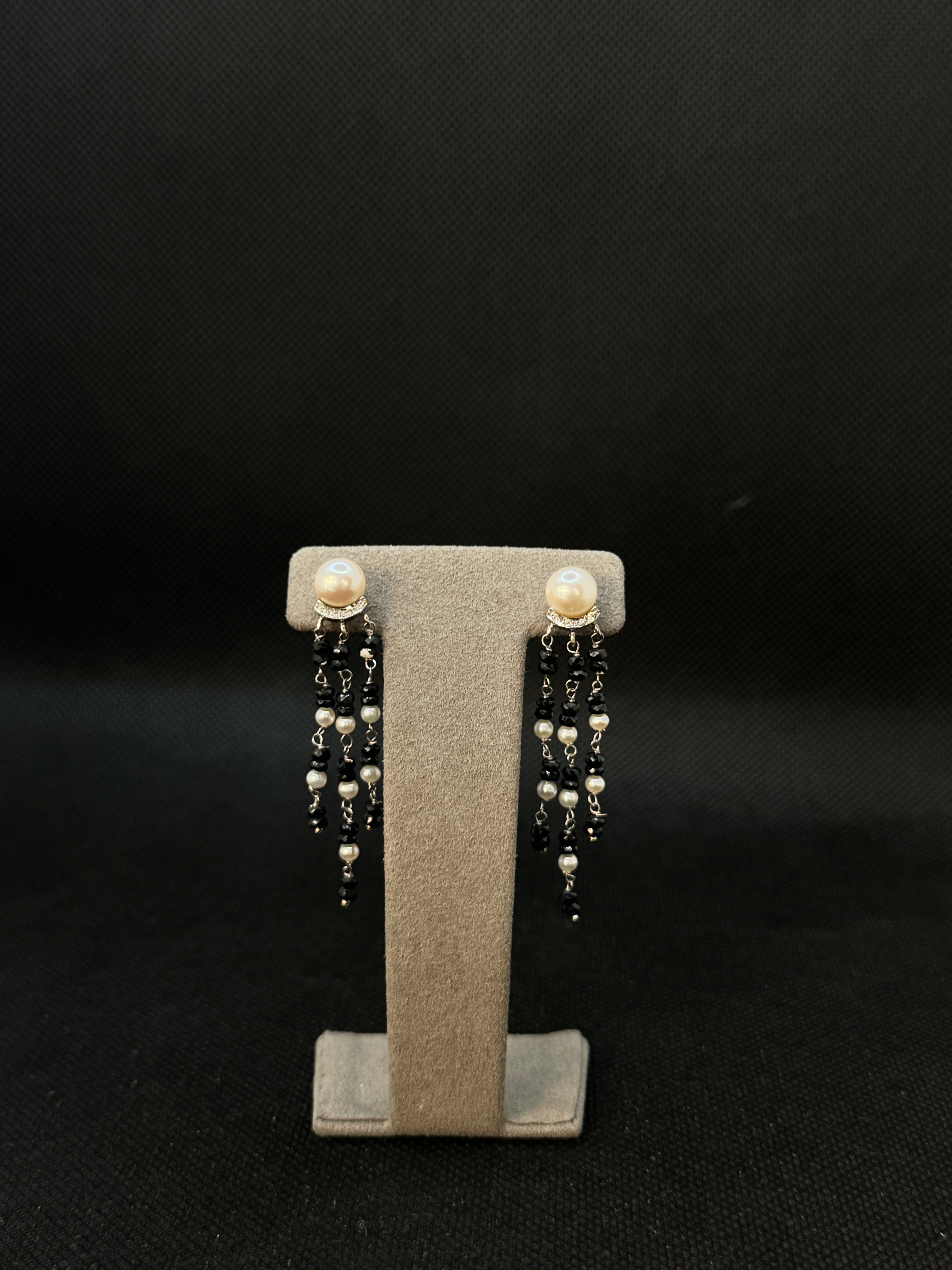 Orecchini CHIRICO pendenti oro bianco, perle e diamanti - OR358/P