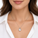 Miluna Collana in oro bianco 18 kt con perla Oriente 7,5-8 mm, elemento sinuoso e diamante naturale ct 0,004 - PCL6425