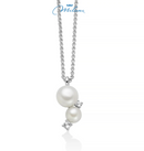 Collana miluna in argento, collezione Andromeda con pendente di due perle Oriente e topazi bianchi - PCL6795
