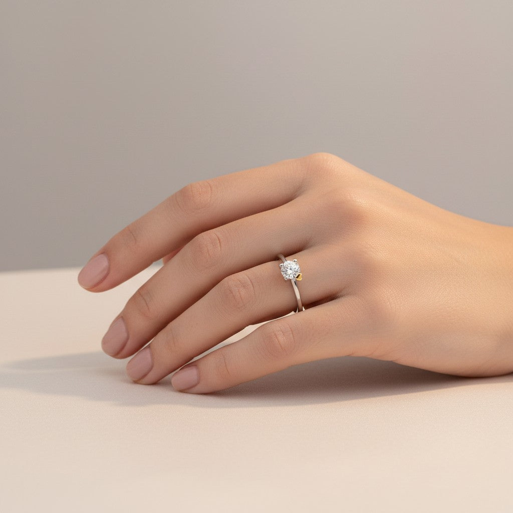 Perdirtiche - Anello solitario in oro bianco 18kt e diamante 0.15ct - PDC001-015