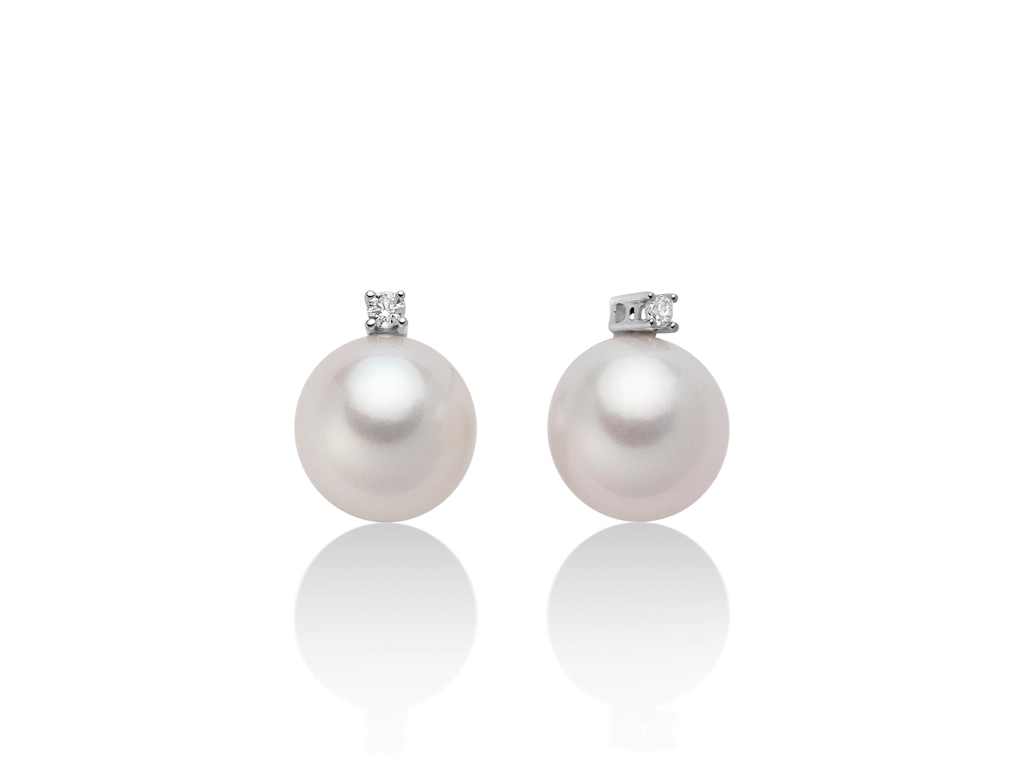 Orecchini di perle Oriente con diamante in oro bianco 18kt - PER2302
