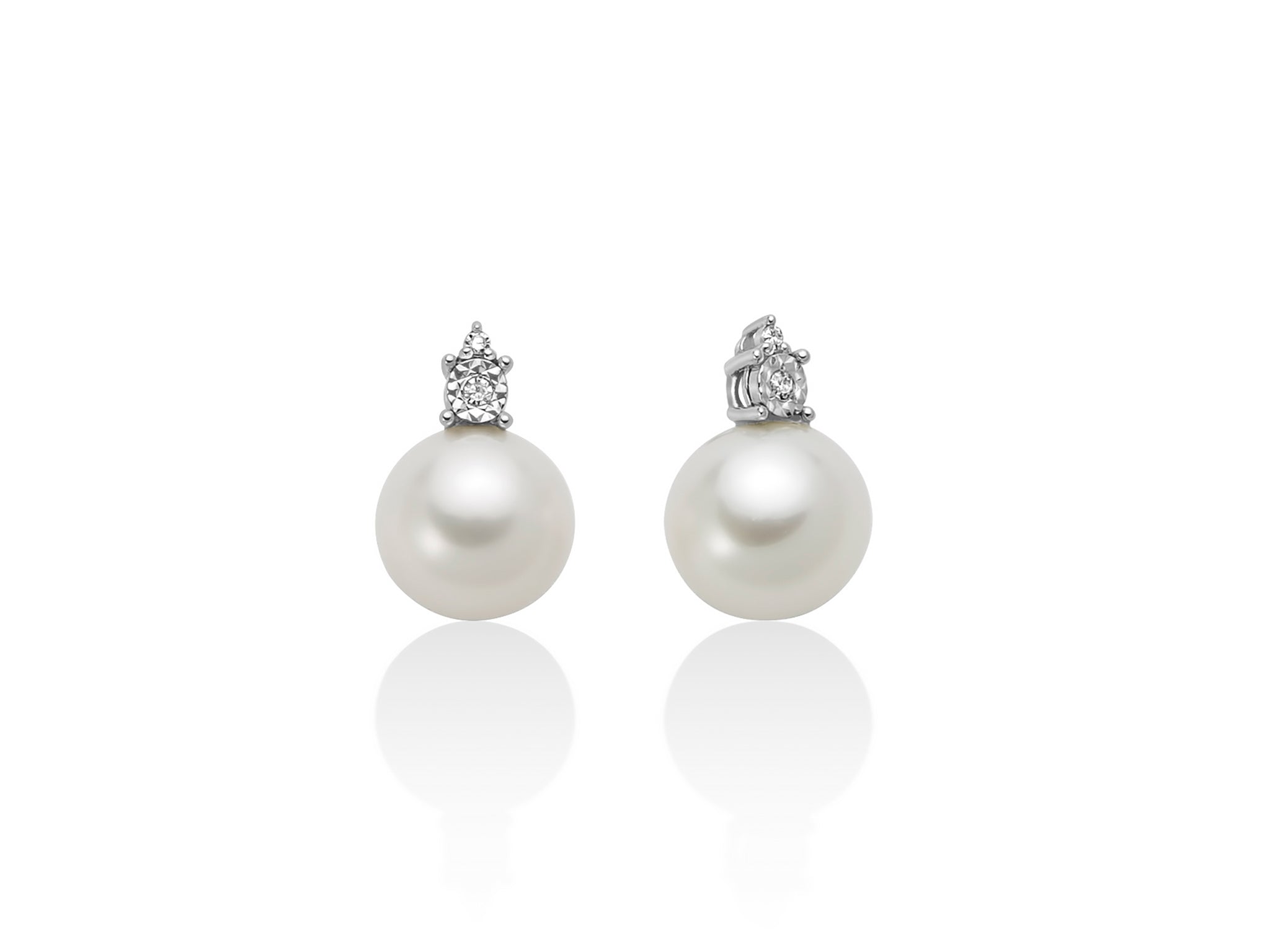 Orecchini Miluna di perle oriente e diamanti, in oro bianco 18kt - PER2801