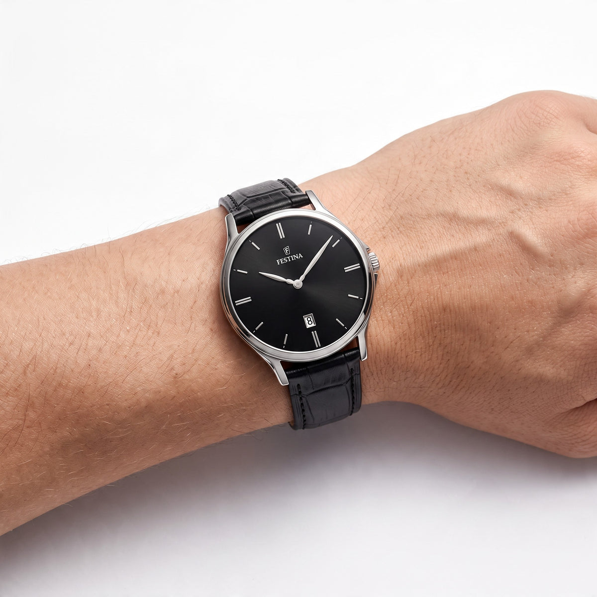 Orologio da uomo Festina Classics, quarzo quadrante nero e cinturino in pelle, 39mm - F16745/5