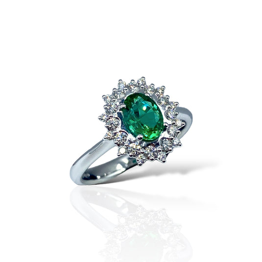 Anello Recarlo, collezione Camelia, in Oro Bianco 18kt, giro di Diamanti e Smeraldo centrale, 0.31ct di smeraldi - R77CC001/SM