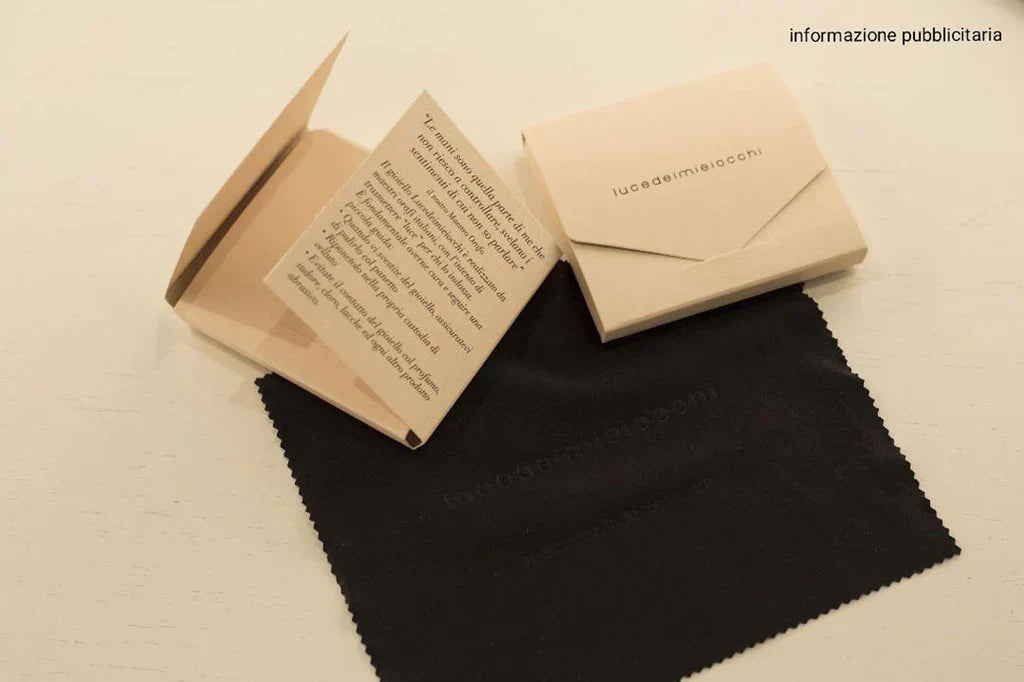 Collana lunga LUCEDEIMIEIOCCHI, in argento dorato e perle scaramazze bianche, Collezione Lola Bold - LDMO 766-white