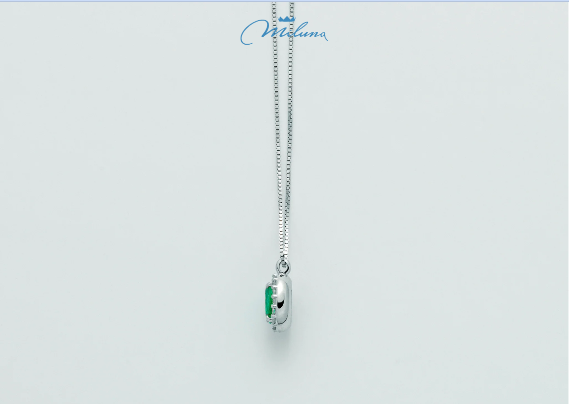 Collana Miluna con smeraldo ovale e contorno di diamanti in oro bianco 18kt - CLD4094
