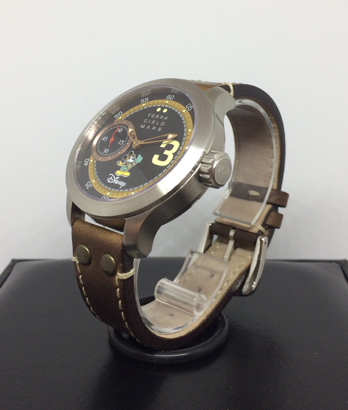 Orologio Terra Cielo Mare Disney Topolino Aviatore — 44 mm — Carica manuale Unitas 6497.1 con piccoli secondi, quadrante nero — NOS con scatola e garanzia originali - TC3000AC3PA