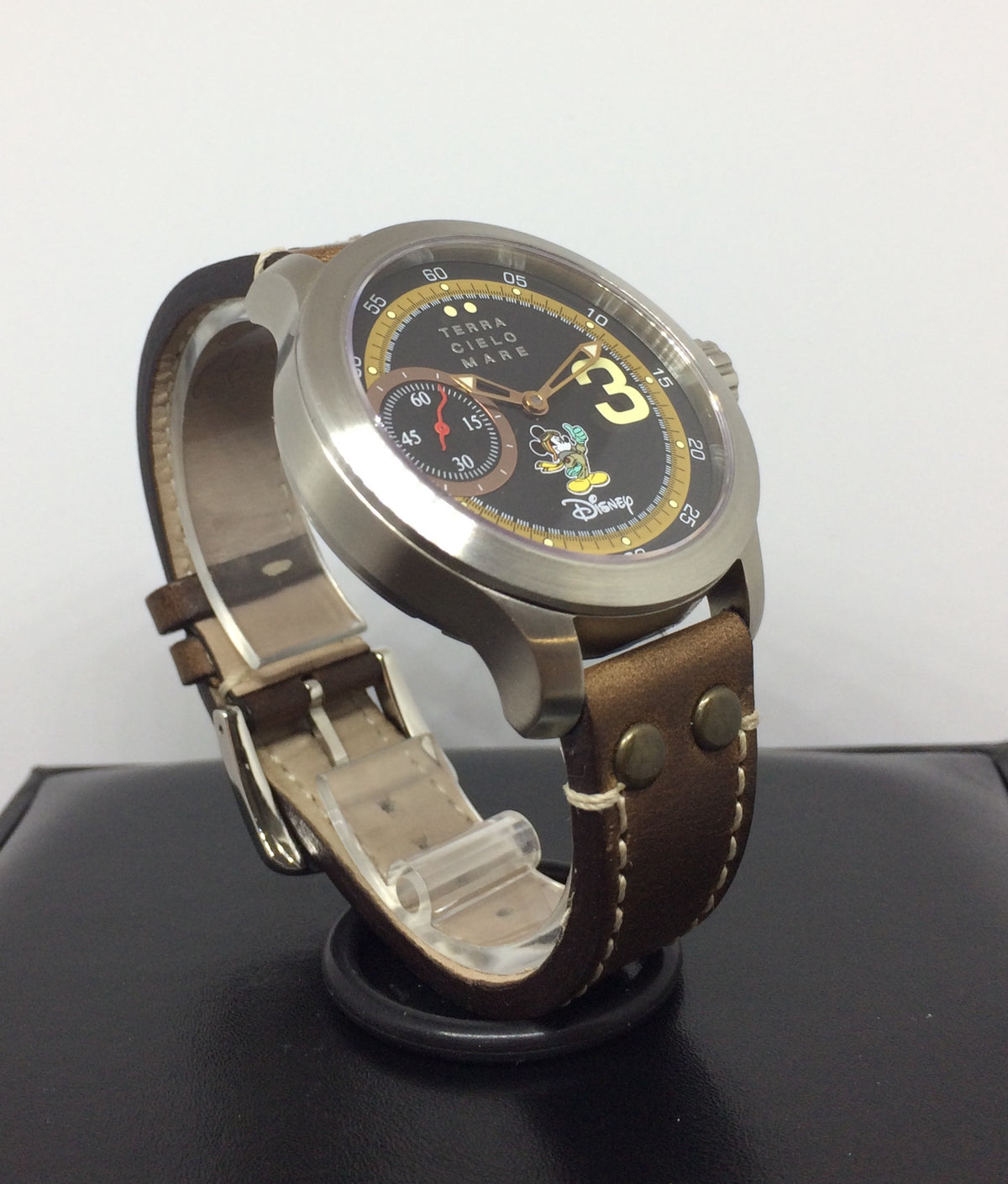 Orologio Terra Cielo Mare Disney Topolino Aviatore — 44 mm — Carica manuale Unitas 6497.1 con piccoli secondi, quadrante nero — NOS con scatola e garanzia originali - TC3000AC3PA