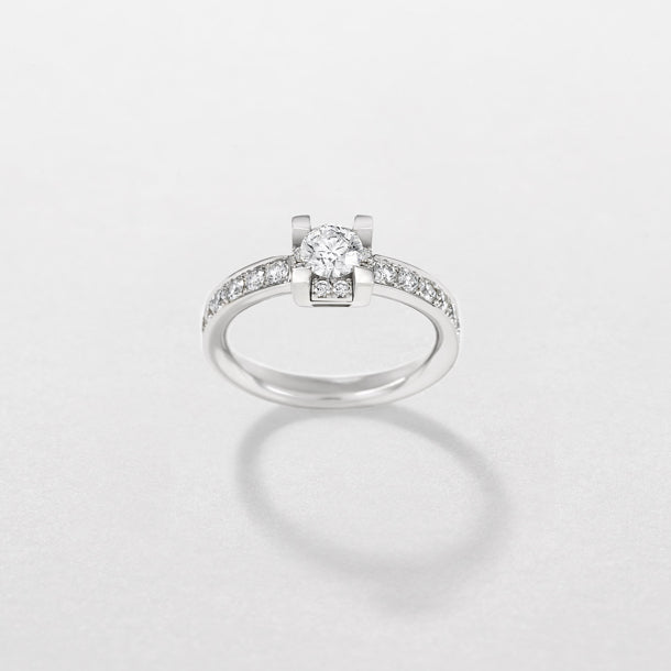 SOLITAIRE RING IN WHITE GOLD AND DIAMONDS, 0.64ct - AB16968D