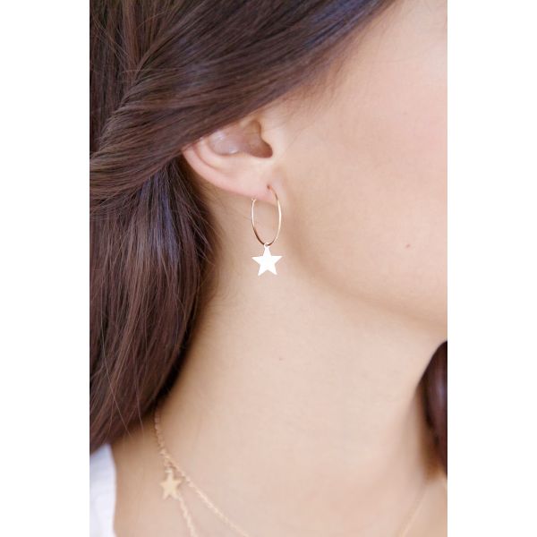 SINGLE SMALL CIRCLE EARRING WITH STAR - OR05310