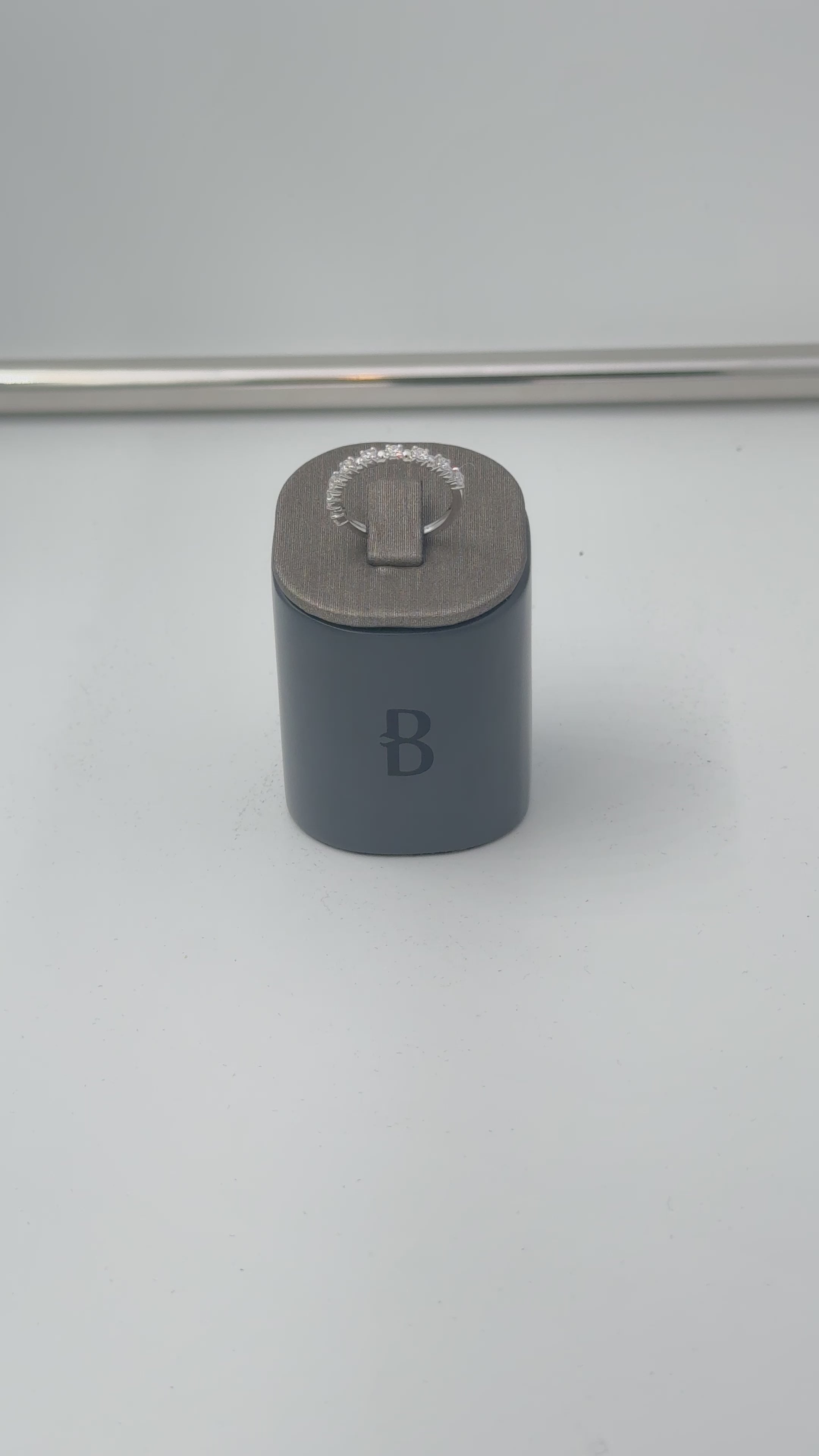 Anello Veretta Buonocore mezzo giro con diamanti bianchi, FANCY DOTS, 0.44ct - 1714A01DW