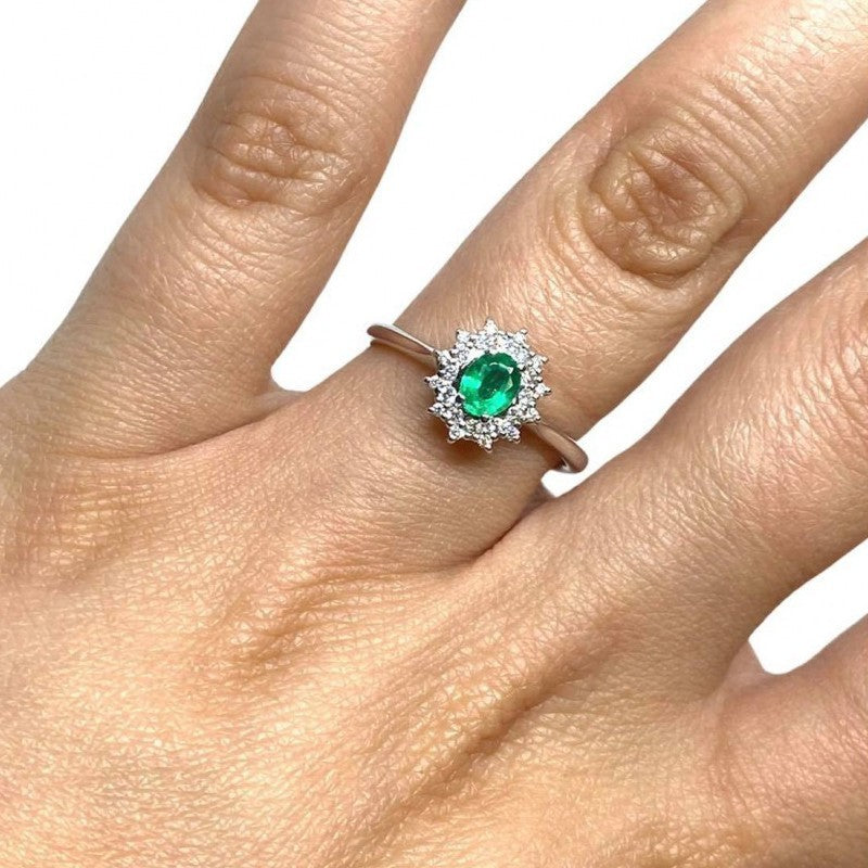 Anello Recarlo in oro bianco, smeraldo e diamanti, 0.83ct di smeraldi - R79CC001/SM030
